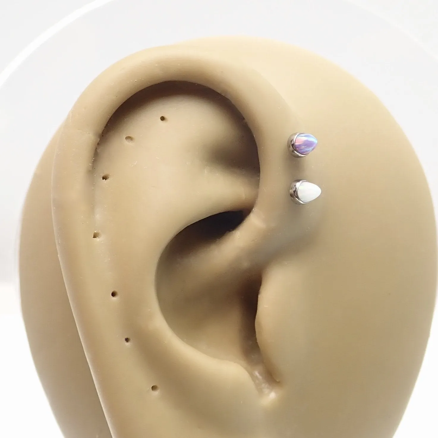 Opal Spike Flat Back 16g