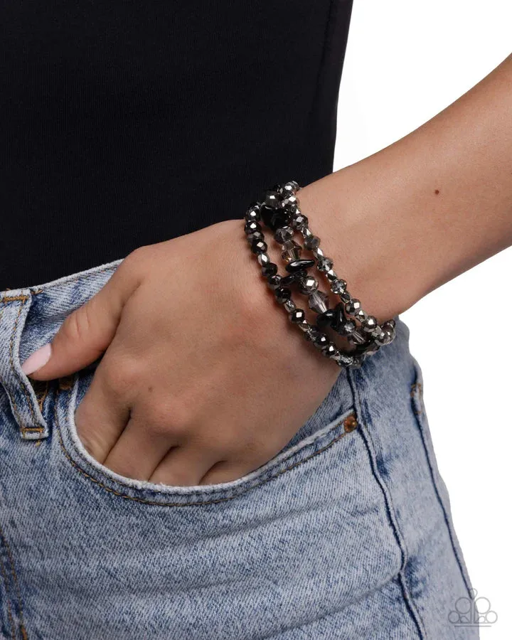 Paparazzi Flawless Facets - Black