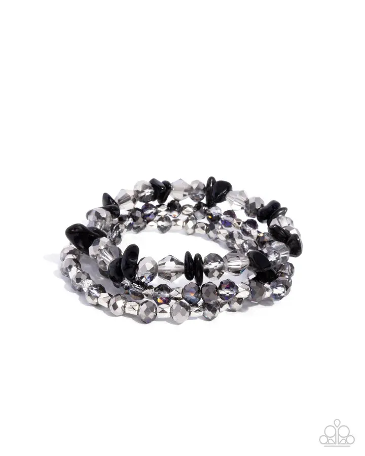 Paparazzi Flawless Facets - Black