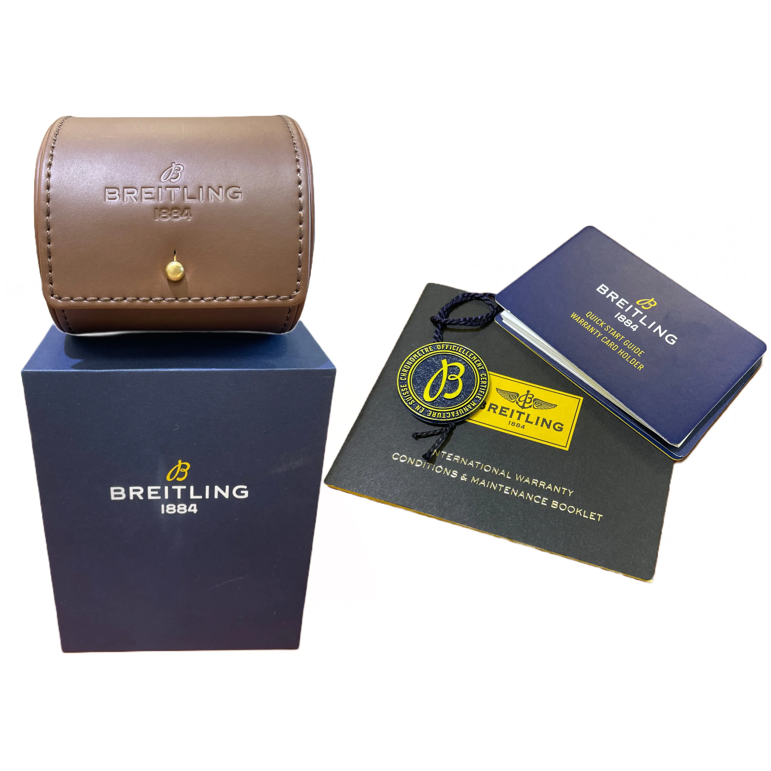 PAPERS Breitling Avenger GMT Night Mission 45 TITANIUM 45mm GREEN V32395 B P
