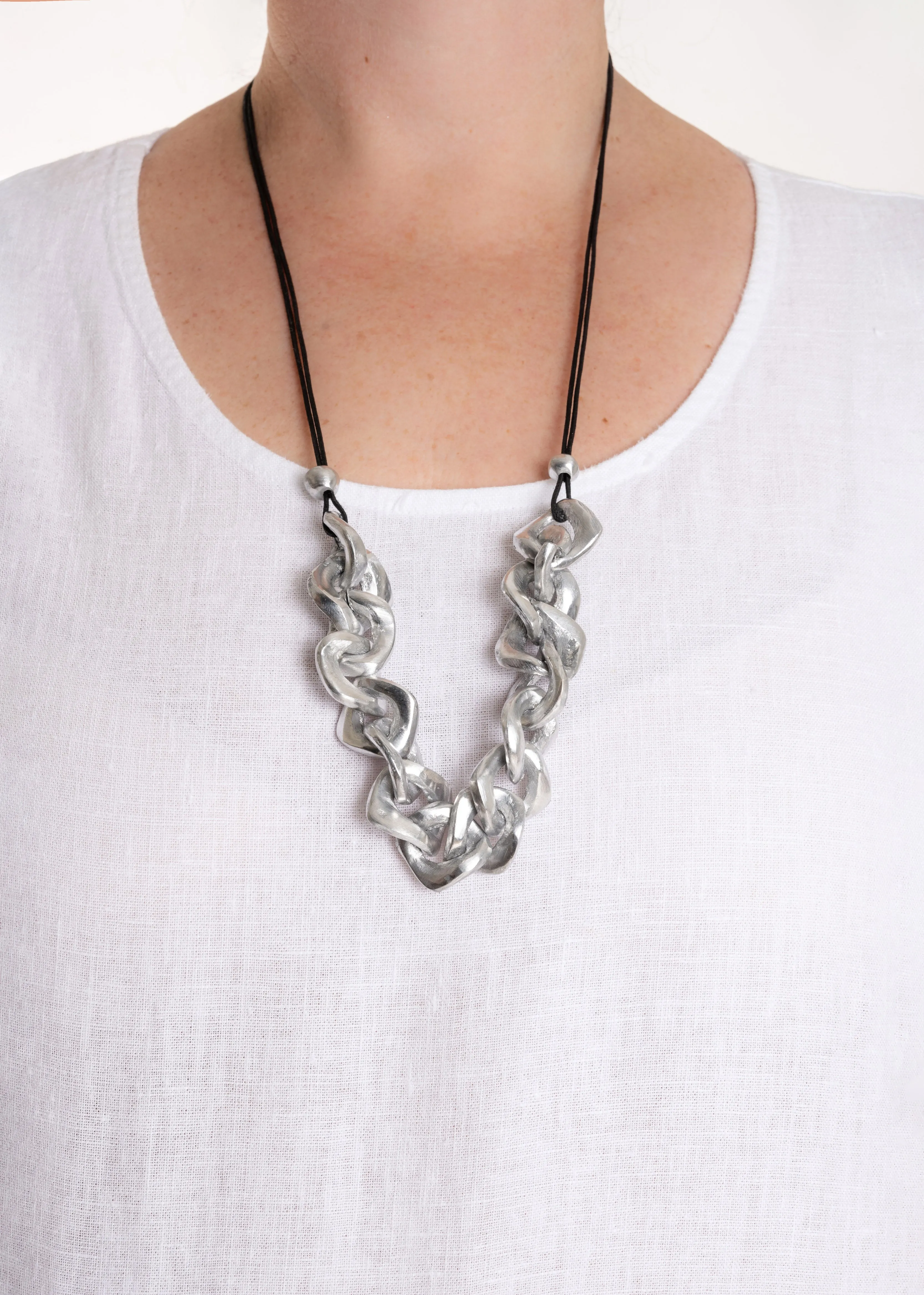Presley Necklace
