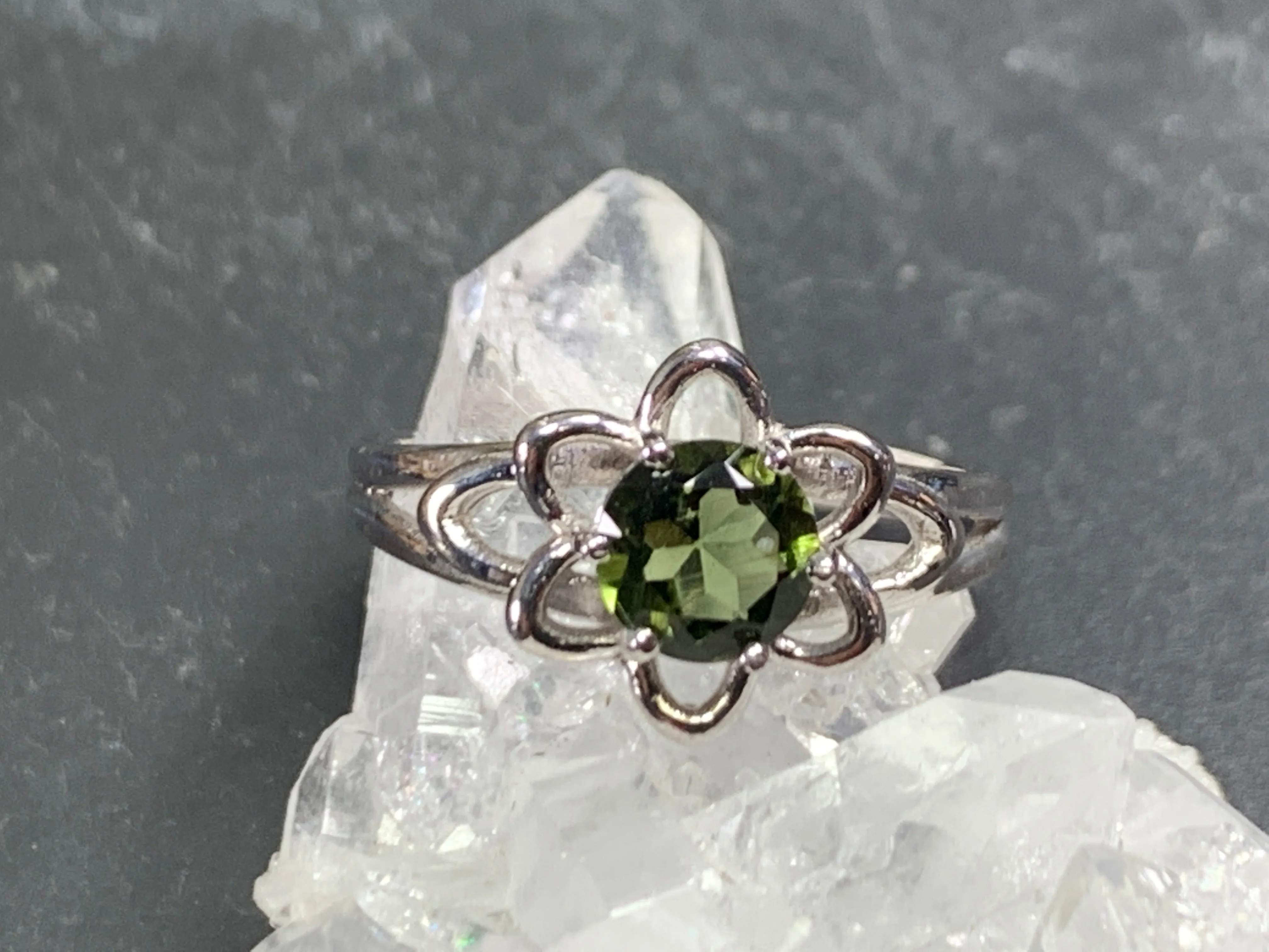 "Flower" Ring