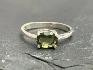 Ring with Moldavite 5x7mm