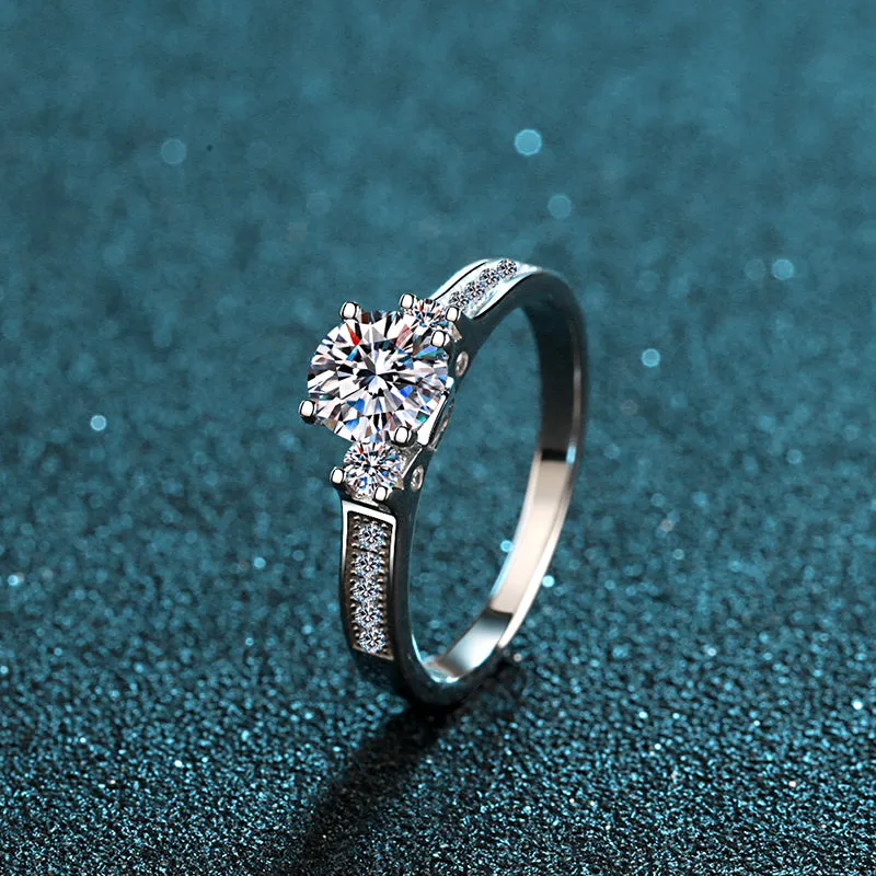 Round Cut Moissanite Diamond Crown Ring