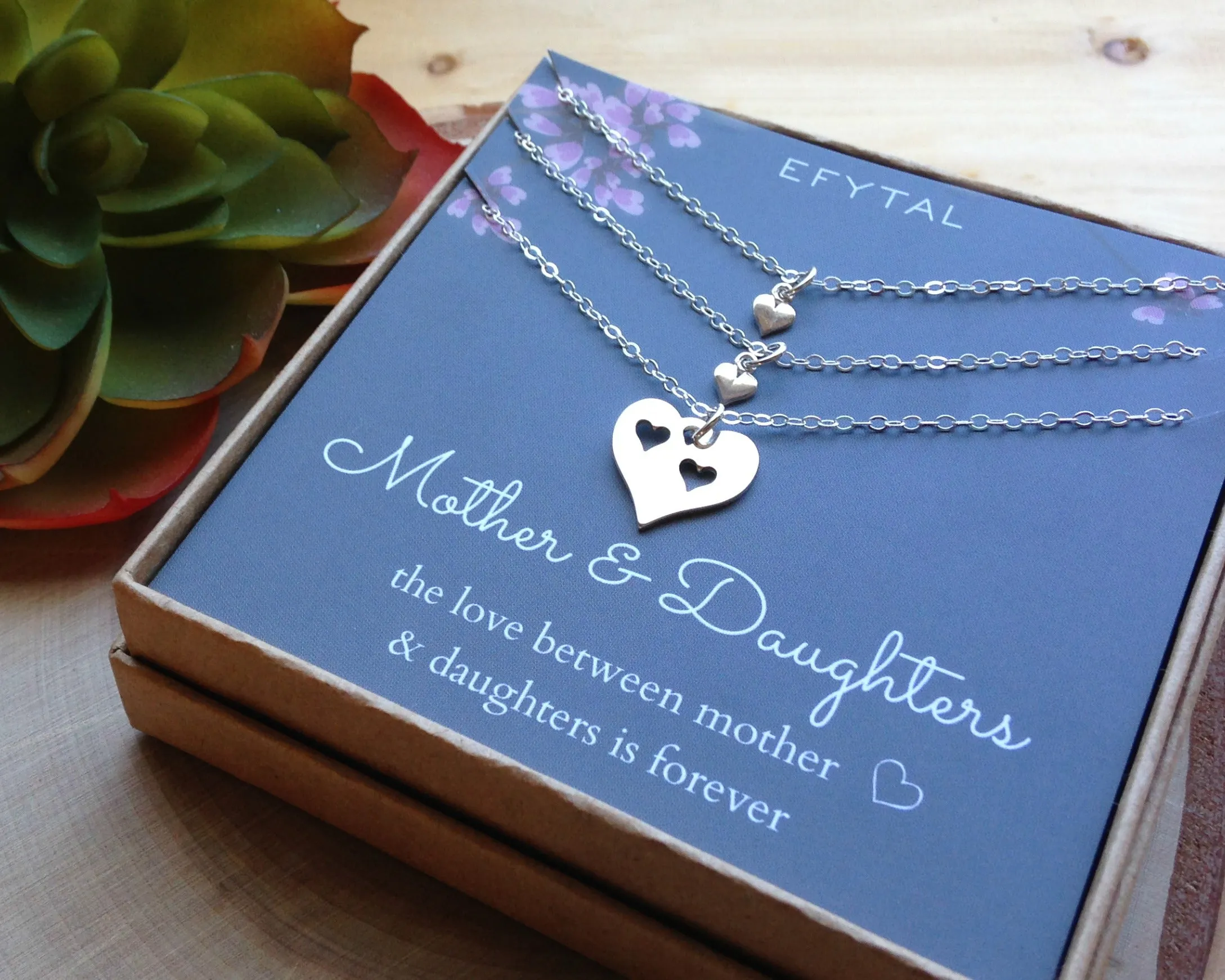 sherri mother-daughter hearts, set of three • mother & daughters