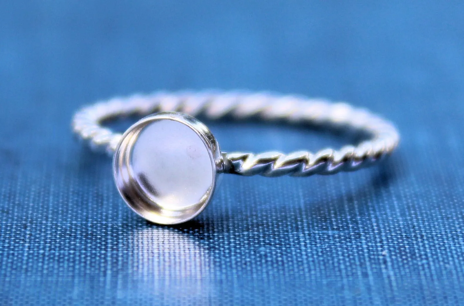 Silver 8mm Bezel Cup Rope Ring blank
