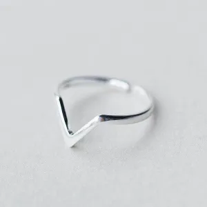 Silver Minimalist Geometric Ring