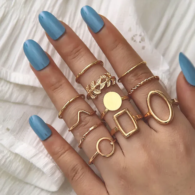 Simple Geometric Ring Set