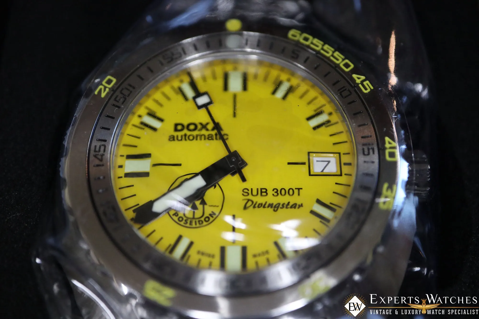 Sold!!! New Limited Edition Doxa Sub 300T Poseidon Divingstar Yellow Dial Full Set Belt
