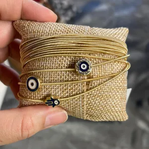 SPRINGWIRE BRACELET WITH CHARMS