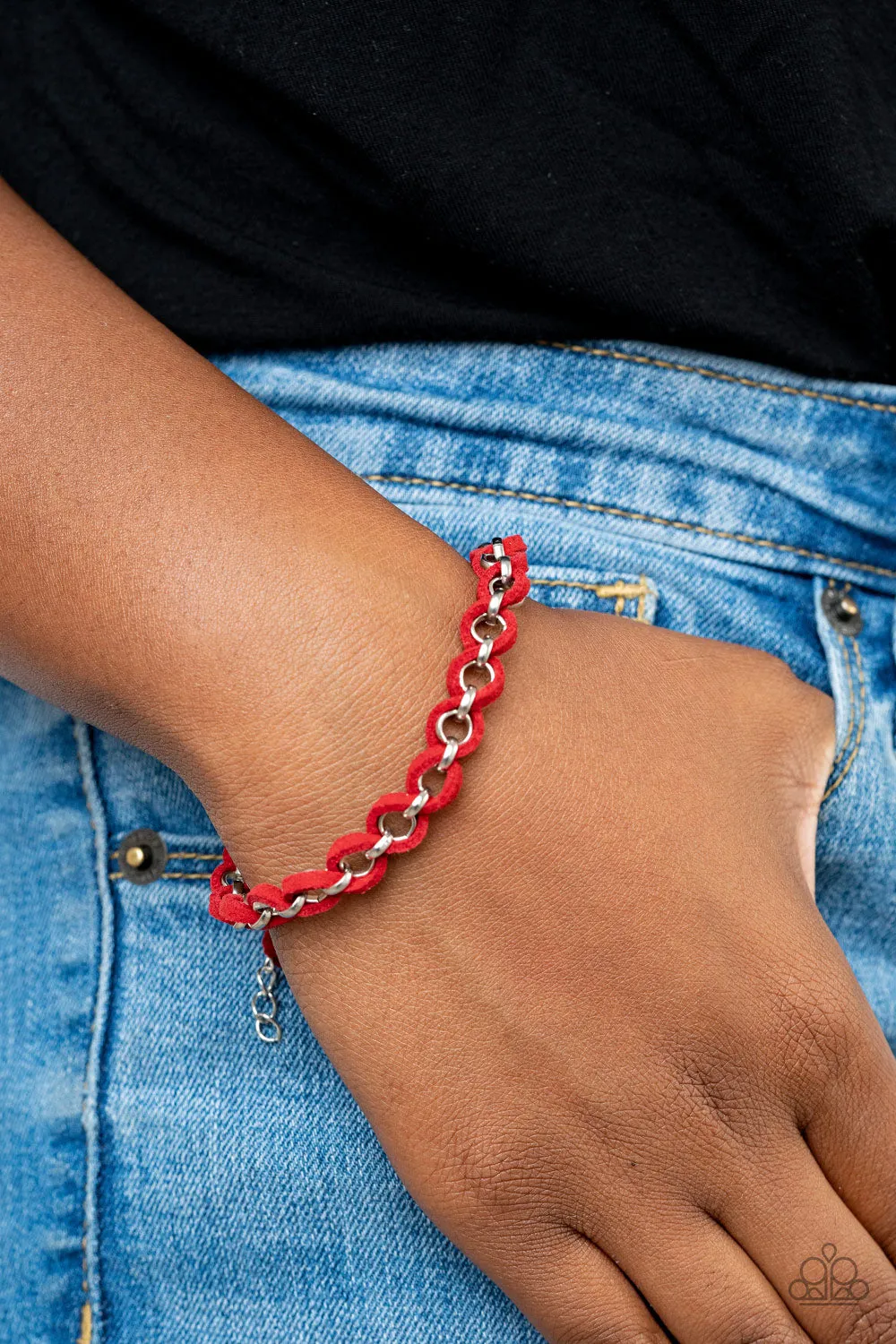 Suede Side To Side - Red