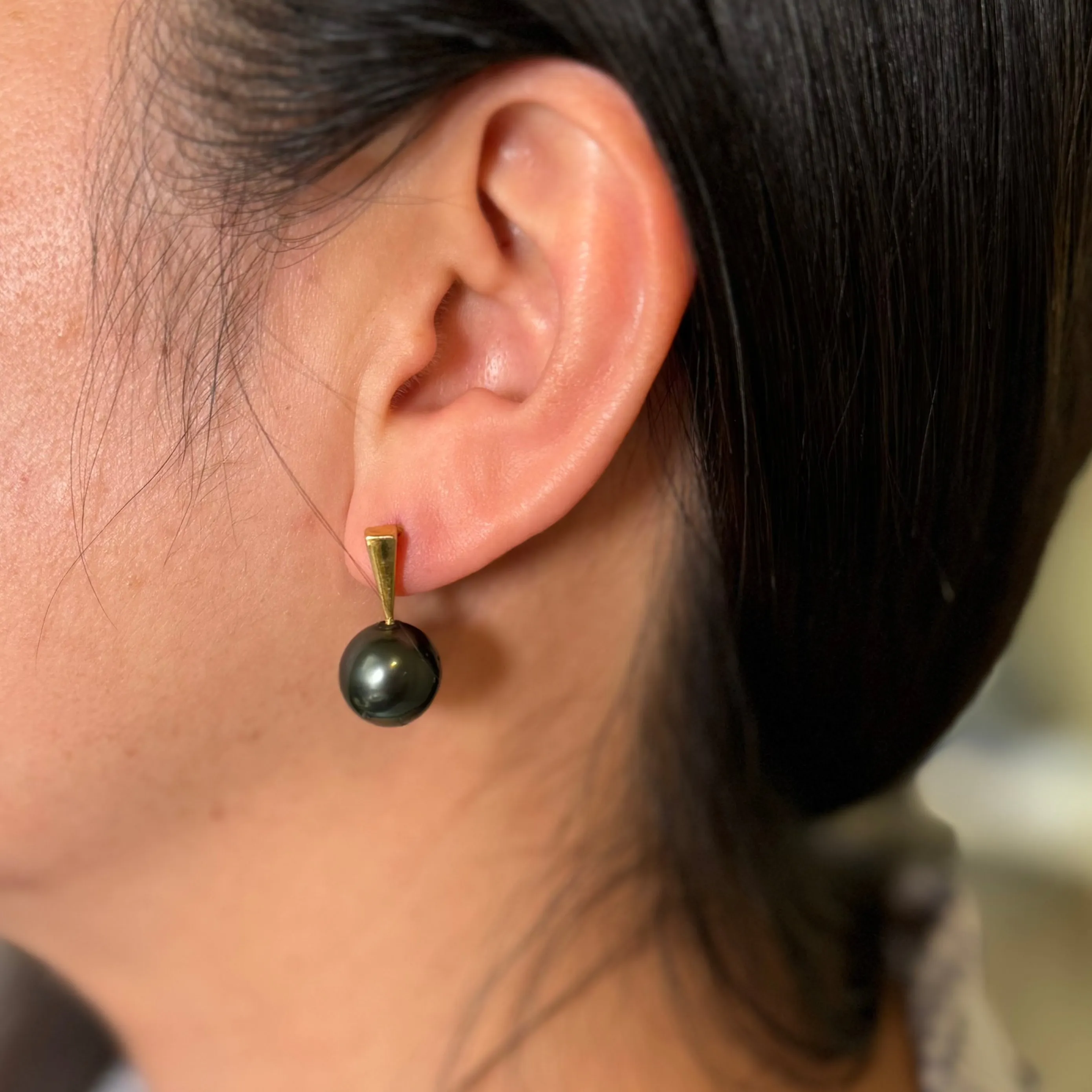 Tahitian Pearl And Spike Earrings