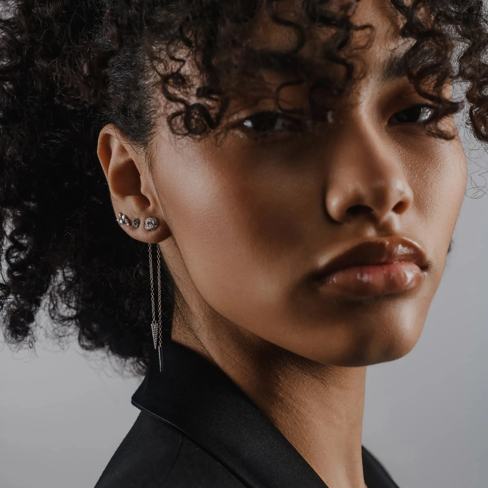 THE ARROW EARRING CHAIN