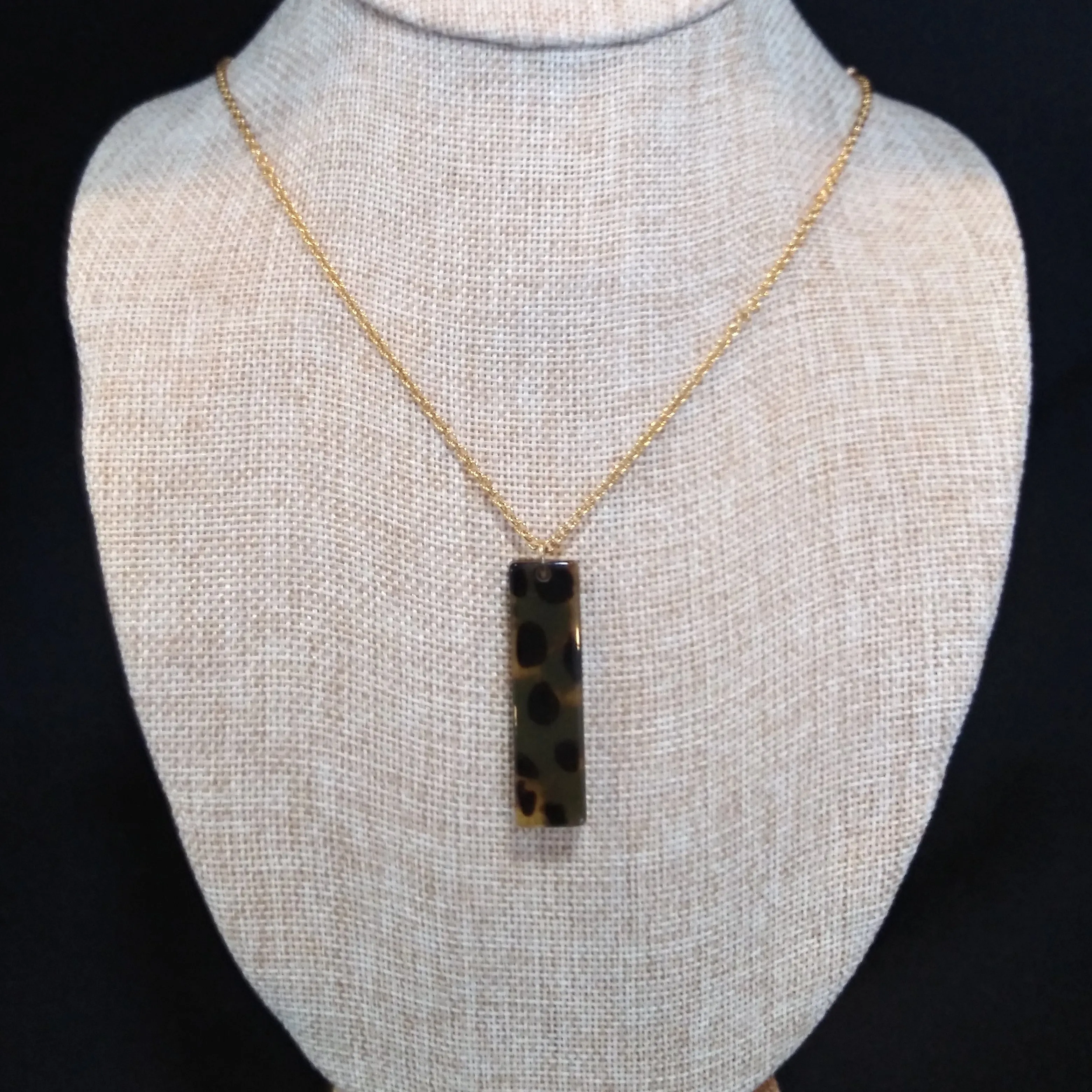 Tortoise Bark Necklace (3073g)