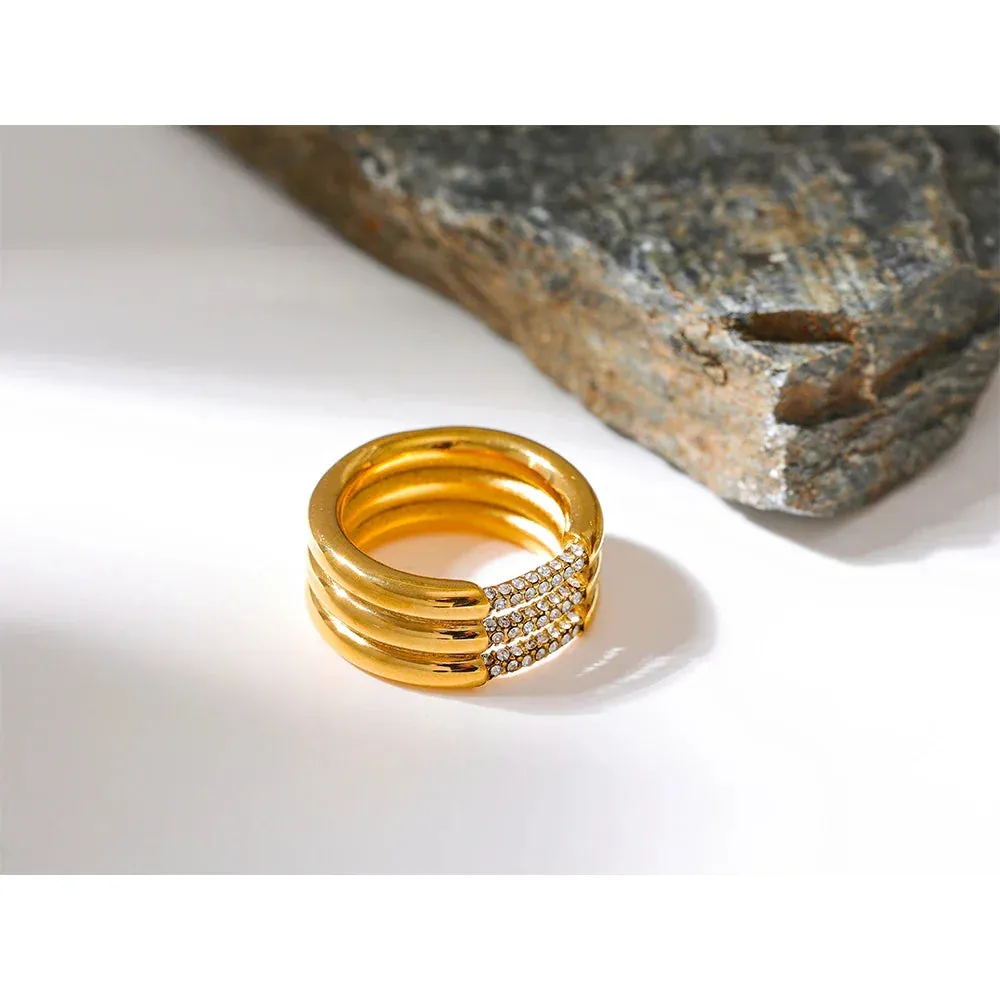 Unique Layered Ring