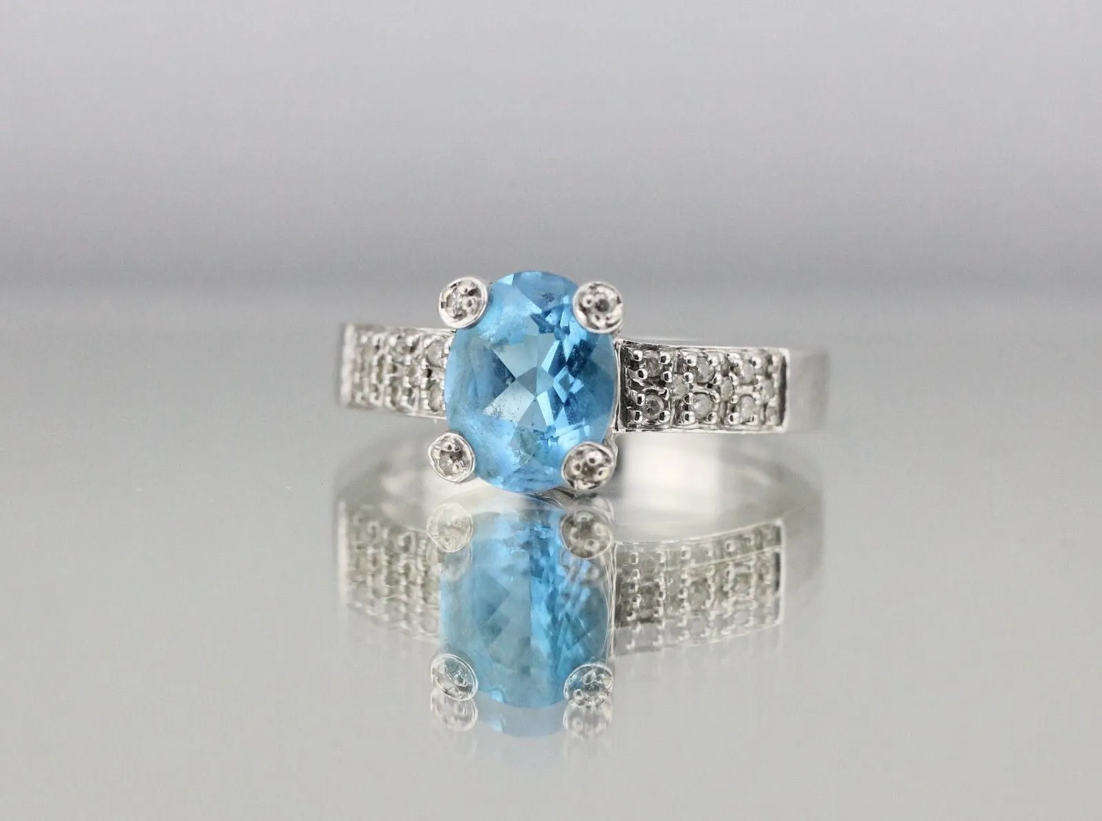 Vintage 14K White Gold Diamond & Blue Topaz Ring w/ Diamond Prongs